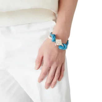 Blue Knotted Pearl Bracelet
