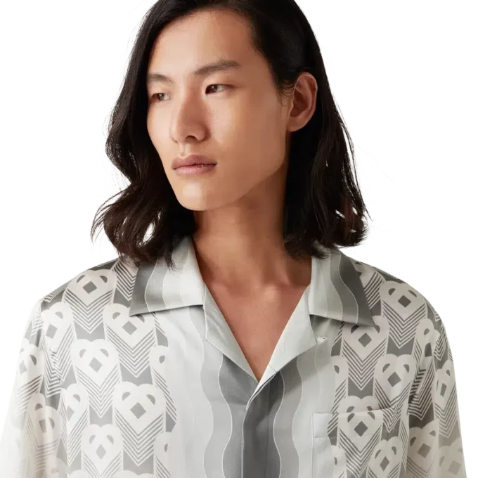 Gradient Heart Monogram Silk Shirt Gradient Heart Monogram Silk Shirt
