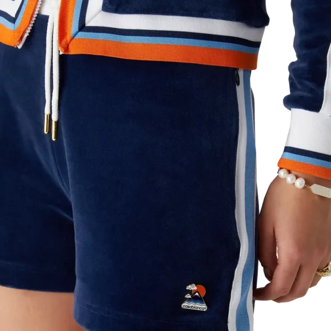 Velour Montagne Shorts